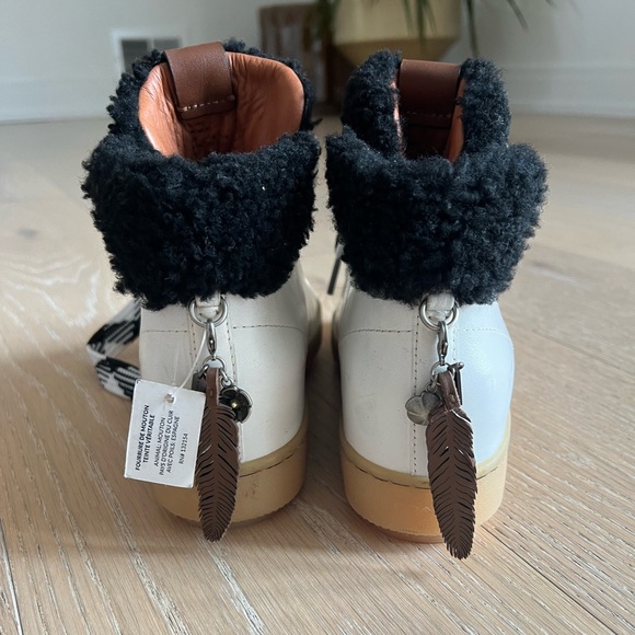 Coach Colorblock High-Top Platform Sneaker with Fur
White/black - Picture 5 of 9